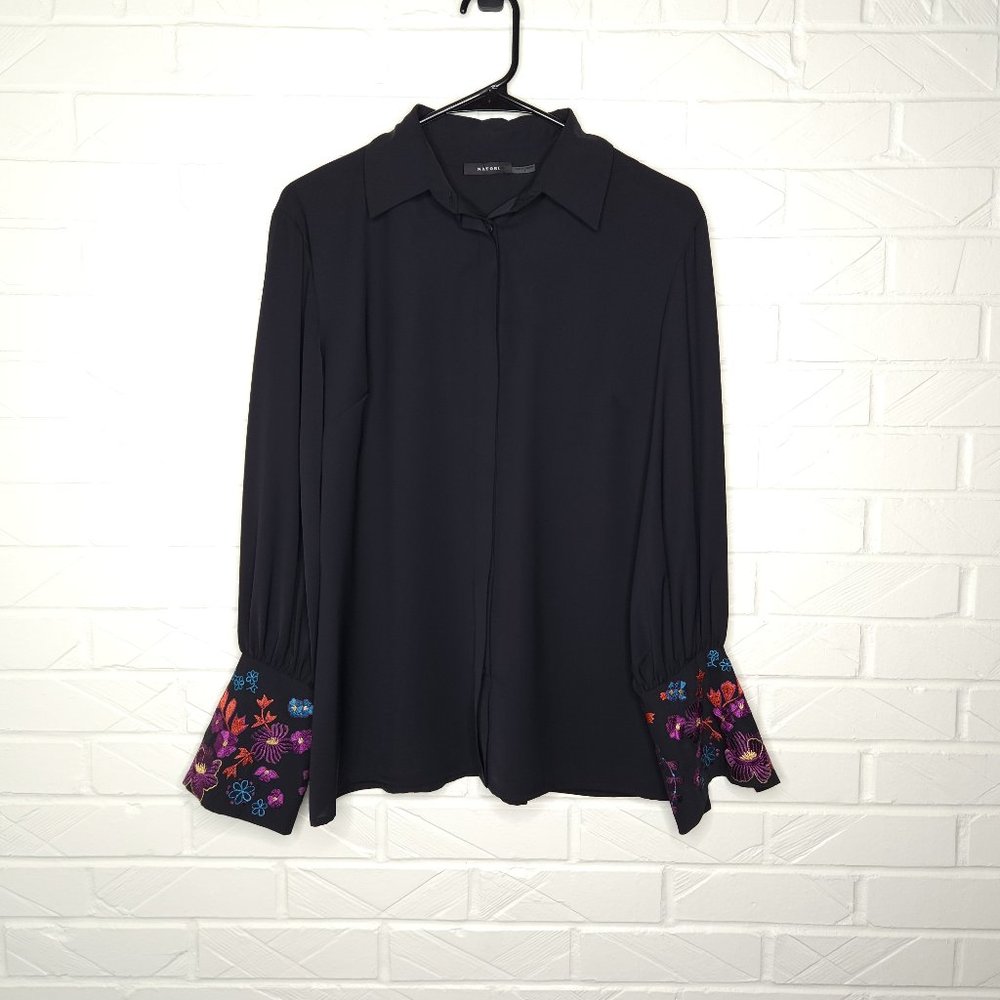 Natori Black Silky Soft Blouse With Embroidery Flare Sleeve Hidden Placket S